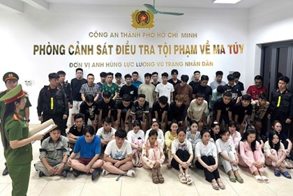 Triệt phá tụ điểm ma túy tại bar Revo, khởi tố 50 đối tượng liên quan
