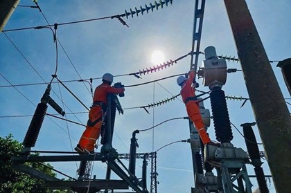 Miền Bắc nắng nóng gay gắt, lần đầu tiêu thụ hơn 400 triệu kWh điện/ngày