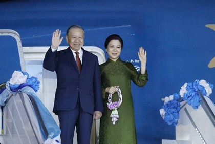 Tổng Bí thư, Chủ tịch nước Tô Lâm và Phu nhân lên đường thăm cấp Nhà nước Cộng hòa Singapore