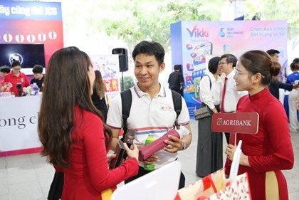 Giá trị thanh toán không dùng tiền mặt tiến sát mốc 30 lần GDP