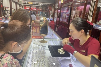 Giá bạc hôm nay 16/6: Bạc Phú Quý, Ancarat, DOJI giảm bao nhiêu?
