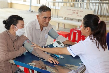 Hơn 906.000 người dân Đồng Tháp đã được khám sức khỏe miễn phí