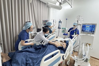 Chuyển nạn nhân cuối cùng trong vụ tai nạn ở Phú Quốc lên Bệnh viện Chợ Rẫy để điều trị