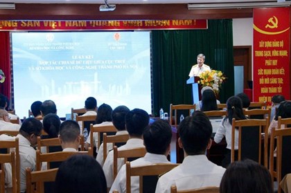 Ký kết Quy chế phối hợp triển khai hỗ trợ kê khai thuế cho hộ kinh doanh trên iHanoi