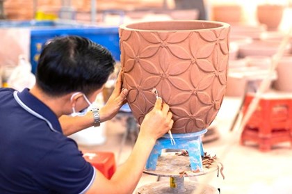 Đưa gốm Bình Dương vào mạng lưới thủ công sáng tạo thế giới