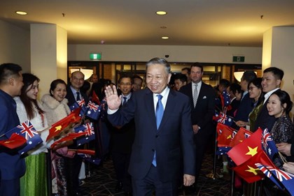 Tổng Bí thư, Chủ tịch nước Tô Lâm đến thủ đô Canberra, tiếp tục chuyến thăm cấp Nhà nước Australia