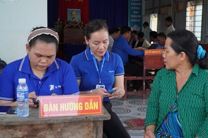 Thí điểm hỗ trợ cửa hàng, hộ kinh doanh bán buôn, bán lẻ chuyển đổi số