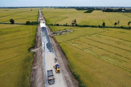 Những tuyến đường mở rộng không gian phát triển Đồng Tháp