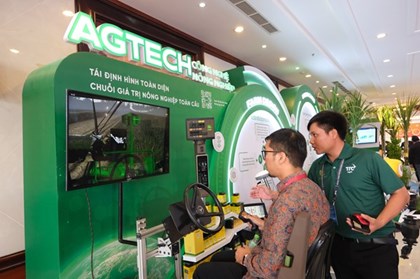 Thúc đẩy phát triển kinh tế nhà nước, kinh tế tư nhân và ứng dụng khoa học, công nghệ, đổi mới sáng tạo, chuyển đổi số.