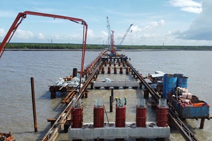 Cà Mau tăng tốc những công trình mở đường về phía biển
