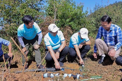Nhựa Bình Minh tiếp tục đưa giải pháp nước sạch đến vùng biên giới, miền núi