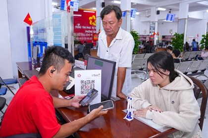 Tây Ninh đưa chuyển đổi số đến từng khu dân cư