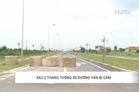 Sau 2 tháng thông xe đường vẫn bị cấm