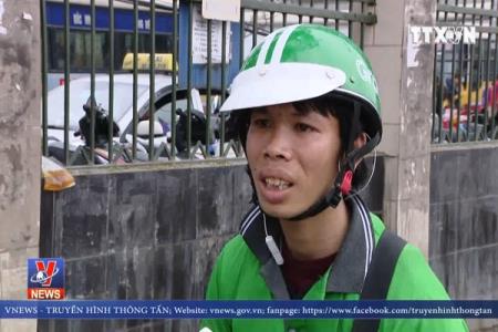 Lao động mưu sinh trong Tết