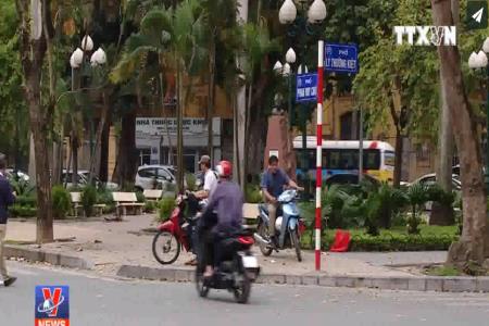 Lỗ hổng quản lý nhà nước trong nghề xe ôm