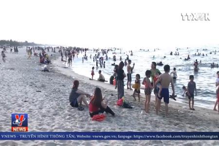 Quảng Bình quá tải dịch vụ lưu trú mùa du lịch