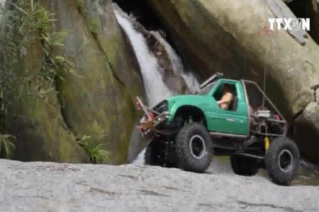 Thú chơi xe địa hình điều kiển từ xa