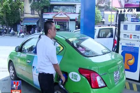 Tăng giá xăng tác động lớn đến cước vận tải