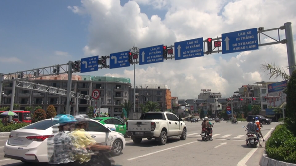 Hà Nội xử lý vi phạm giao thông qua 600 cụm camera