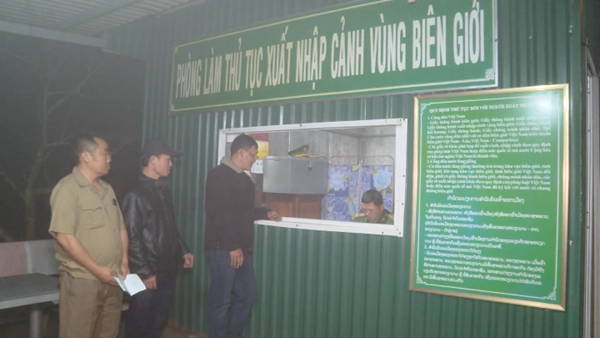 Nghệ An cho phép thông thương qua hai cửa khẩu phụ với Lào