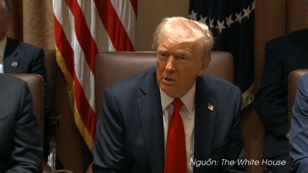 Mỹ để ngỏ khả năng tiếp tục hoãn áp thuế với Mexico và Canada