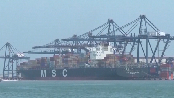 Mỹ áp thuế với Canada và Mexico như kế hoạch