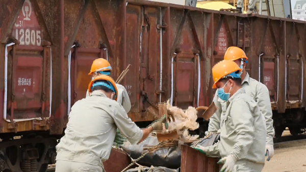 Kết nối đường sắt biên giới thúc đẩy hợp tác Việt-Trung