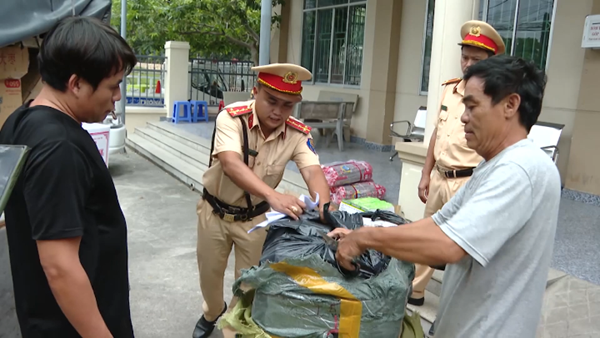  Việt Nam thất thu hơn 5.000 tỷ đồng/năm vì thuốc lá lậu