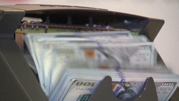 Nhà đầu tư tìm đến đồng yen và franc Thụy Sỹ