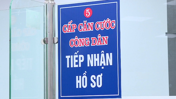  Không bắt buộc điều chỉnh các loại giấy tờ khi chưa hết thời hạn