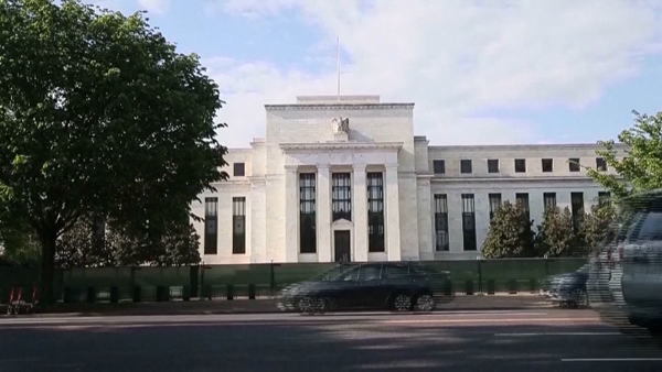  Fed giữ nguyên lãi suất