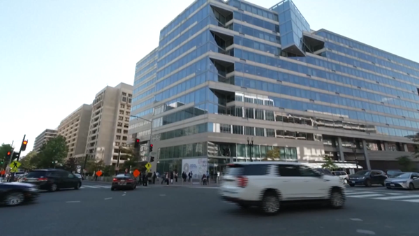 IMF đạt thỏa thuận sơ bộ cho Argentina vay 20 tỷ USD