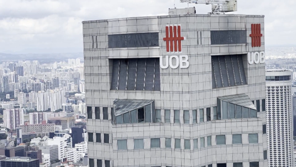 Singapore nới lỏng chính sách tiền tệ