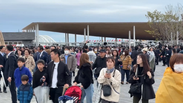 EXPO 2025 chính thức mở cửa đón chào du khách