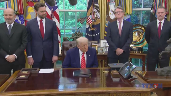 Mỹ tiếp tục gửi thư thông báo thuế quan tới hơn 150 nước