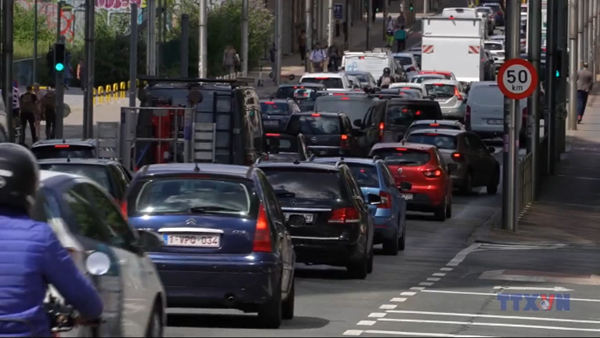 Bỉ siết chặt quy định lái xe sau khi uống rượu