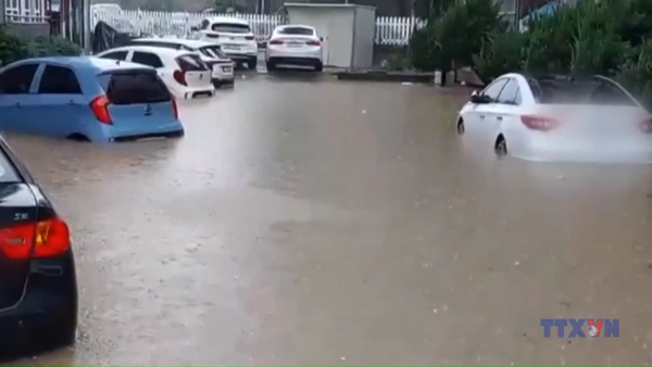 Hàn Quốc nỗ lực khắc phục hậu quả lũ lụt