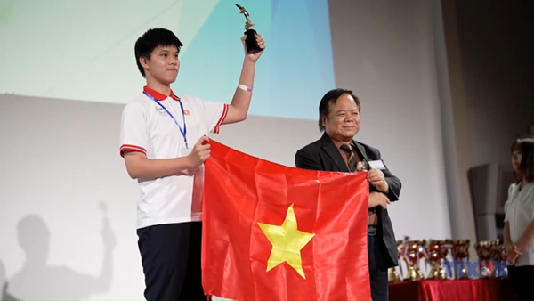 Việt Nam gặt hái thắng lợi tại Cuộc thi Đấu trường Toán học Châu Á 2025