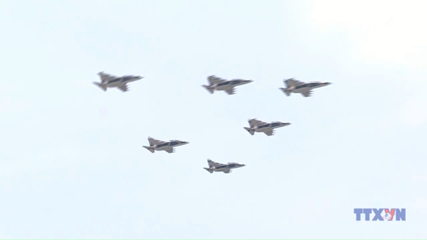 Không quân Việt Nam luyện tập chuẩn bị A80