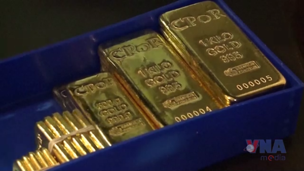 Tổng thống Mỹ tuyên bố miễn thuế đối với vàng