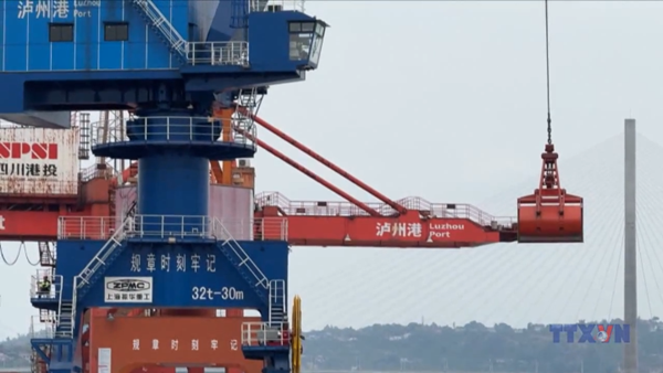 Mỹ mở rộng lệnh cấm với hàng hóa Trung Quốc