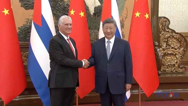 Cuba và Trung Quốc ký kết 11 văn kiện hợp tác