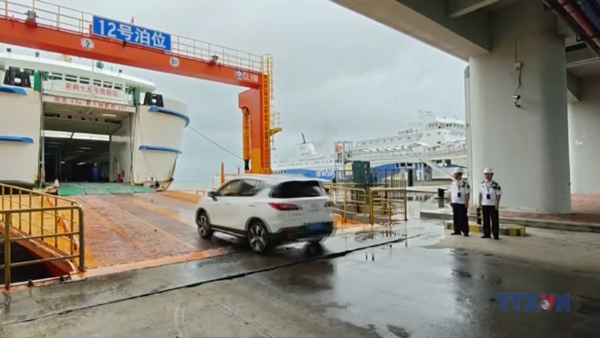 Trung Quốc ứng phó với bão Tapah