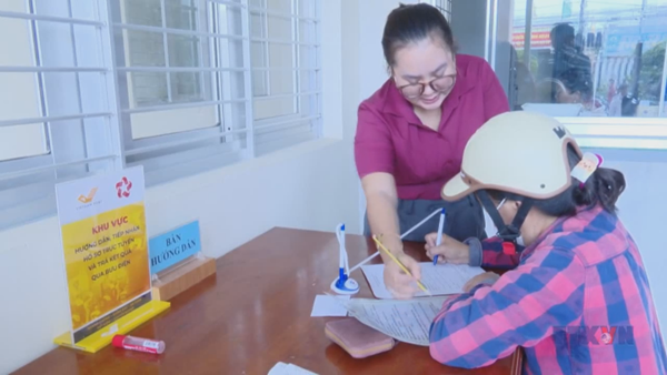 Góp phần thực hiện chính quyền thân thiện, gần dân, sát dân