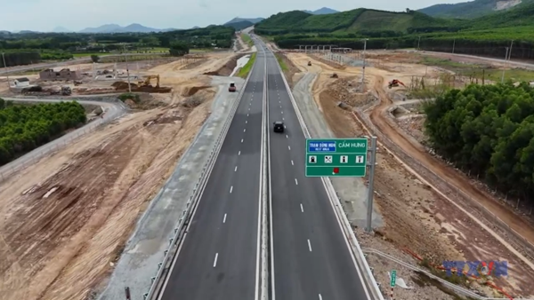 Tiến độ xây dựng trạm dừng nghỉ cao tốc Bắc – Nam rất chậm
