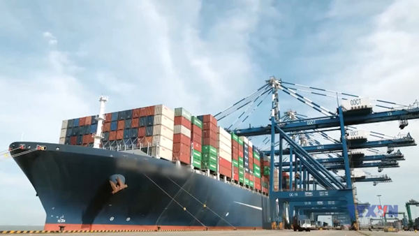 Thủ tướng yêu cầu thúc đẩy xuất khẩu, phát triển thị trường ngoài nước