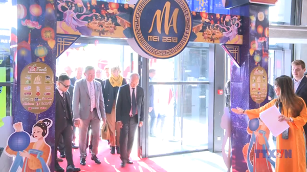 Khai trương Tuần lễ Hàng Việt Nam lần đầu tiên tại Vùng Đại Đông nước Pháp