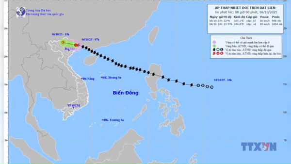 Bão số 11 suy yếu nhanh thành áp thấp nhiệt đới