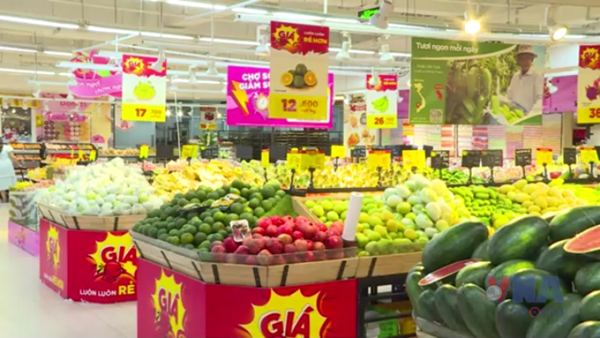 Giá nhà ở, dịch vụ ăn uống tăng kéo CPI 9 tháng tăng 3,72%