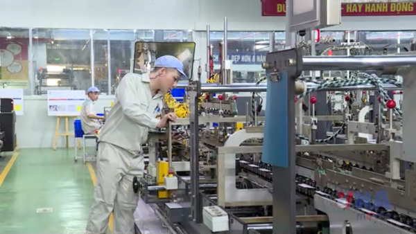 Nỗ lực vượt khó, nền kinh tế tăng tốc về đích